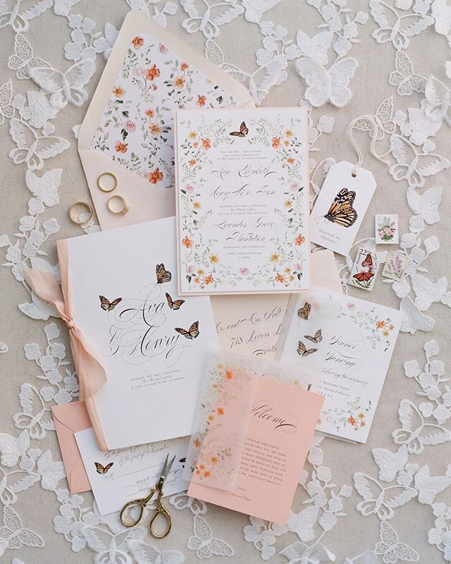Our hearts were aflutter for this #invitationsuite by @emilymaynestudio ! 💓The butterfly accents were everything @thehappybloom and I had ever dreamed of. 🦋 The perfect addition to this garden inspired shoot at @pphgevents Lowndes Grove last fall. 👌🏼 .
.
.
.
.
.
.
Designer + Coordinator: @thepetalreport | Photographer: @thehappybloom | Venue: Lowndes Grove of @pphgevents | Paper Goods: @emilymaynestudio | Welcome Gift: @asignaturewelcome | Dress Designer: @emilykotarskibridal | Hair + Makeup: @pamperedandprettyxo | Florist: @grayharperflorals | Rentals: @oohevents | Linens: @latavolalinen | Bride + Groom: @elliot_ehlen + @mollymiche | Suits: @charlestontuxedo | Bridesmaids’ Attire: @anthropologie | Shoes: @bellabelleshoes | Rings: @croghans | Bow Ties: @kateroseco | Vintage Chairs: @428main